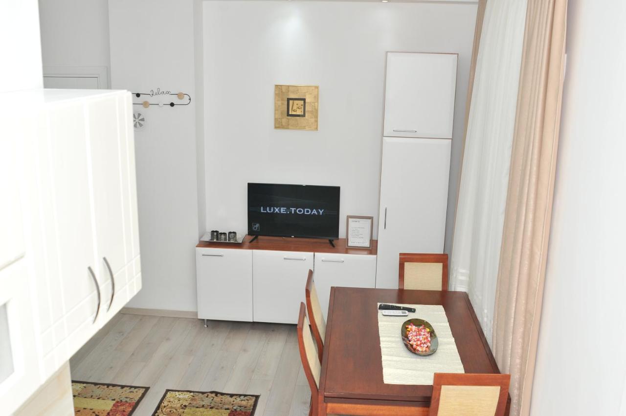"Astor16" Apartments Nis Exterior photo