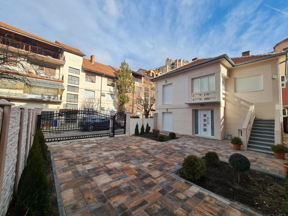 "Astor16" Apartments Nis Exterior photo