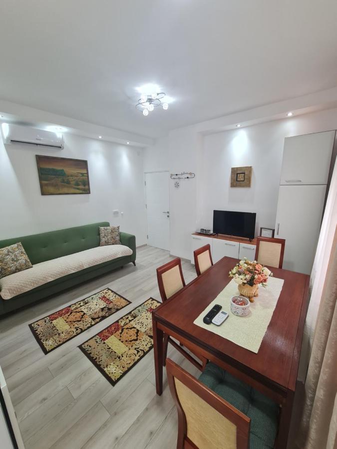 "Astor16" Apartments Nis Exterior photo